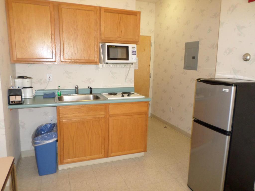 Handys Extended Stay Suites Colchester Quarto foto